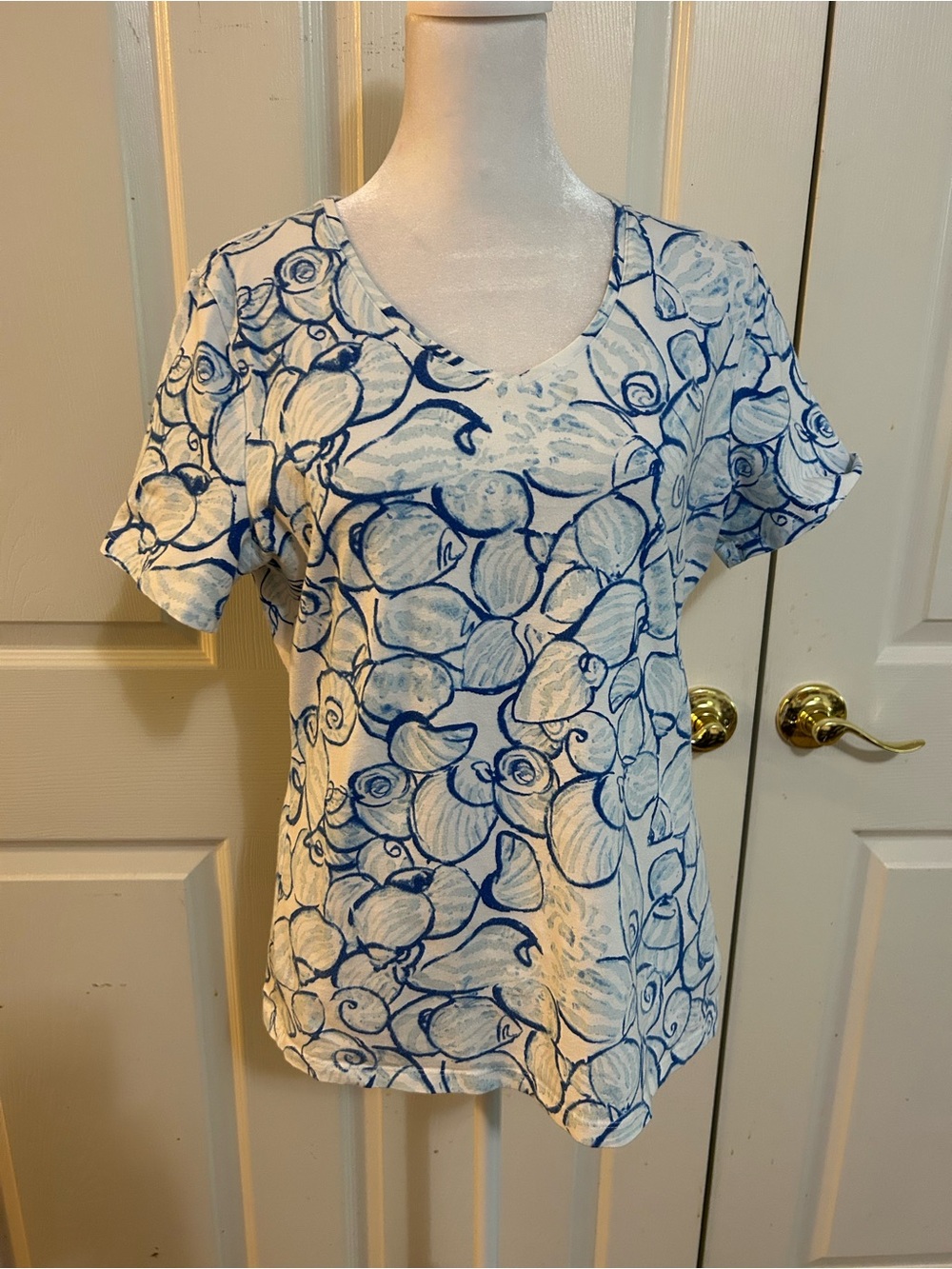 T by Talbots short sleeve tee, Medium